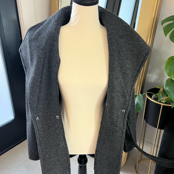 Vera Moda Wrap Jacket - Picture 5 of 6